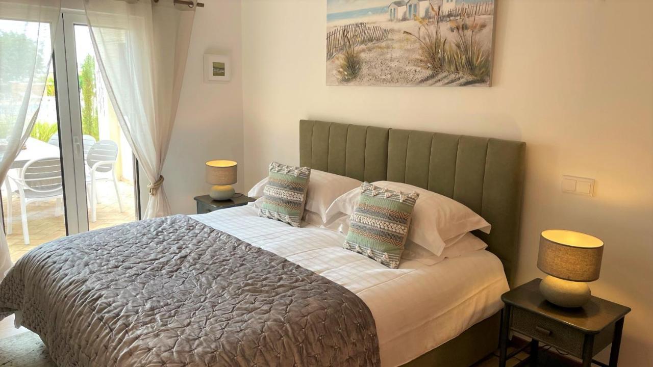 אלבופיירה Villa Cascata, 3 Bedroom, Pool, Close To Olhos De Agua מראה חיצוני תמונה